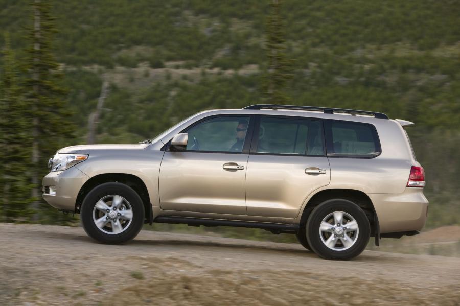  Toyota Land Cruiser 200 2009 года  (фото 72 из 83)